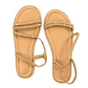 LIKE NEW Universal Thread Beige Sandals Size 7